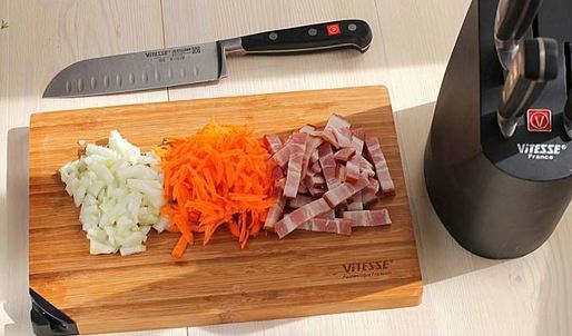 гороховый суп с копчеными ребрышками