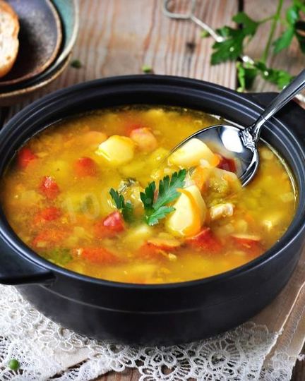 Рецепт горохового супа с охотничьими колбасками