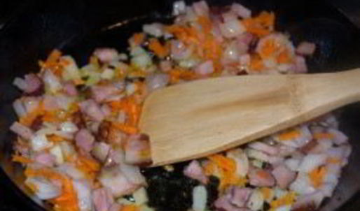 гороховый суп с салом