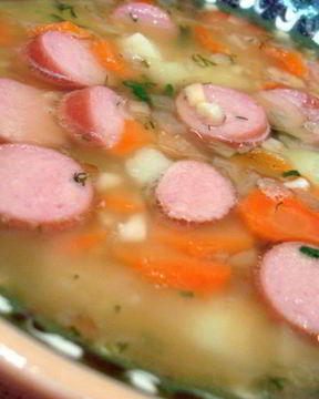 Гороховый суп с сосиской