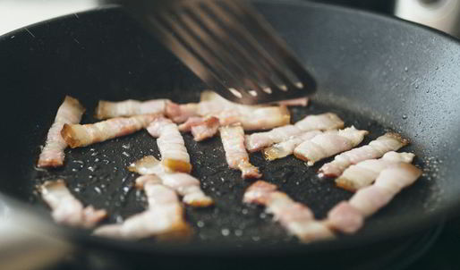 суп гороховый с беконом и луком-фри