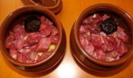 суп гороховый в горшочке