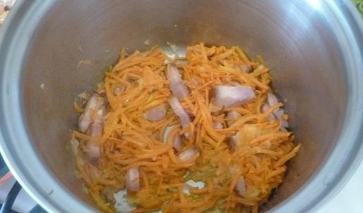 грибной суп с беконом