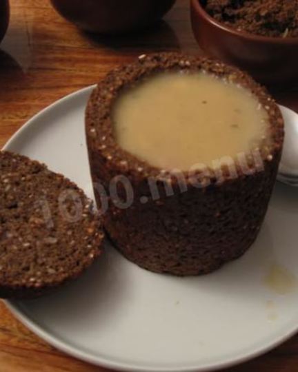 Рецепт хлебного супа с яблоками