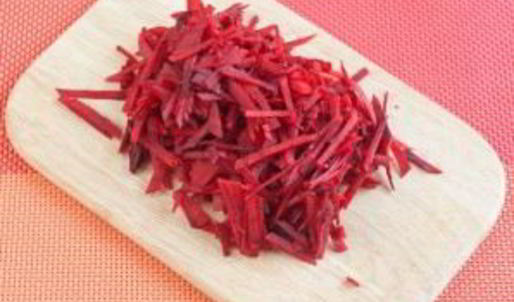 холодник с ботвой