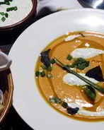 Холодный крем-суп с морковью и йогуртом