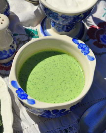 Рецепт холодного огуречного супа таратор