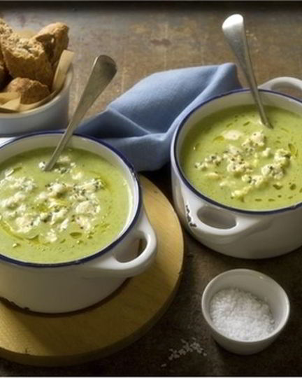 Рецепт крема-супа из брокколи с голубым сыром
