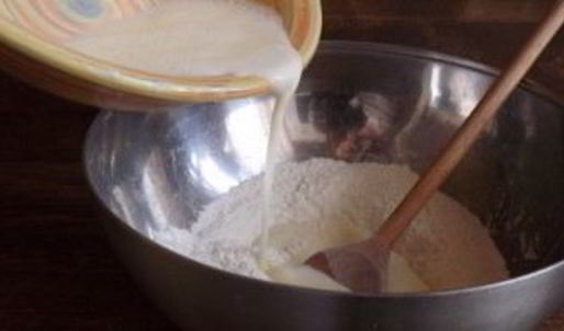 молочный суп с клецками