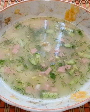 Окрошка на бульоне