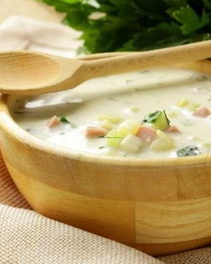 Рецепт окрошки на кефире с колбасой