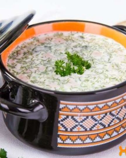 Рецепт окрошки на сыворотке с колбасой