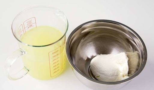 окрошка на сыворотке с колбасой