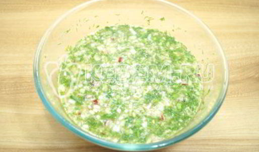 окрошка с курицей на квасе