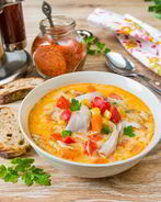 Острый суп с курицей и кукурузой