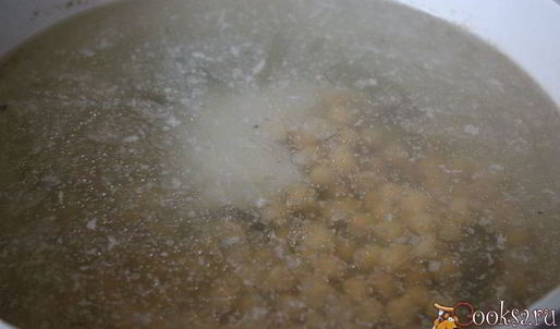 куриный суп с нутом и овощами