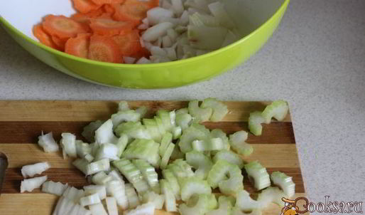 куриный суп с овощами и фарфалле