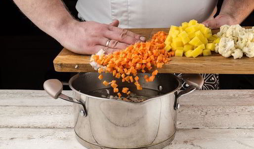 овощной суп с зеленым горошком