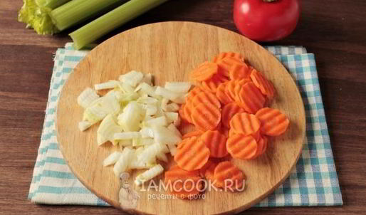 постный овощной суп с сельдереем