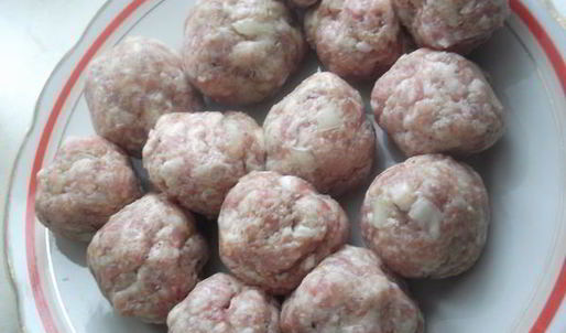 суп с фрикадельками и овощами