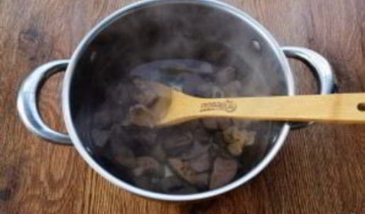 рассольник с гусиными потрошками