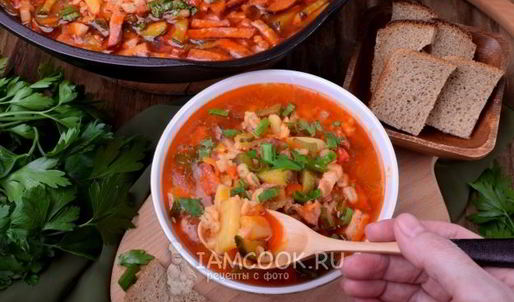 рассольник с копченостями