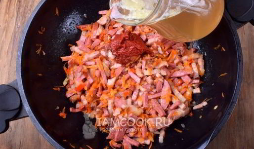 рассольник с копченостями