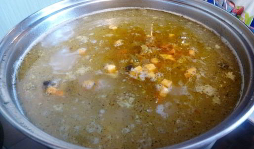 рассольник с перловкой