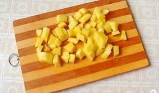 диетические щи с сельдереем и свежей капустой