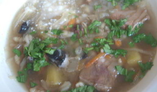 кислые щи с сухими грибами