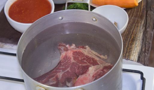 щи из квашеной капусты с говядиной