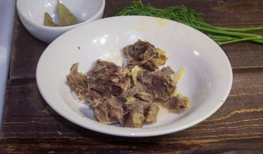 щи из квашеной капусты с говядиной