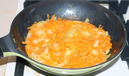 щи из квашеной капусты с индейкой