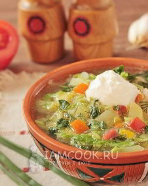 Щи из пекинской капусты