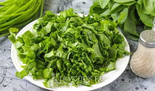 щи из щавеля на мясном бульоне