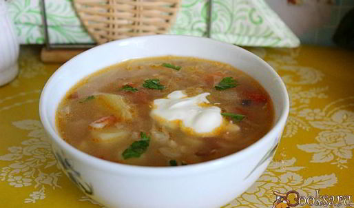 щи из свежей капусты с перловкой