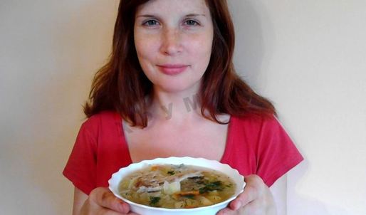 щи на курином бульоне из капусты