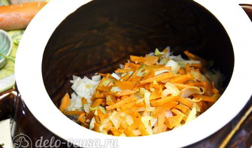 щи с курицей и грибами