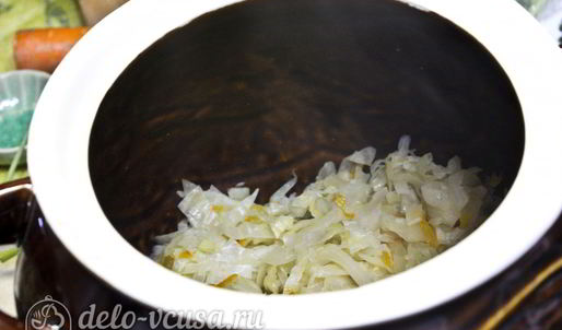 щи с курицей и грибами