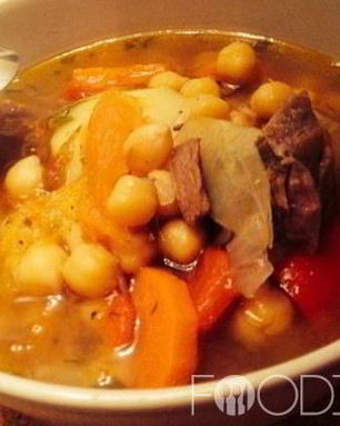 Шурпа из баранины в казане