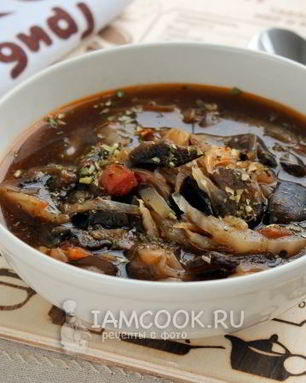 Грибная солянка с капустой