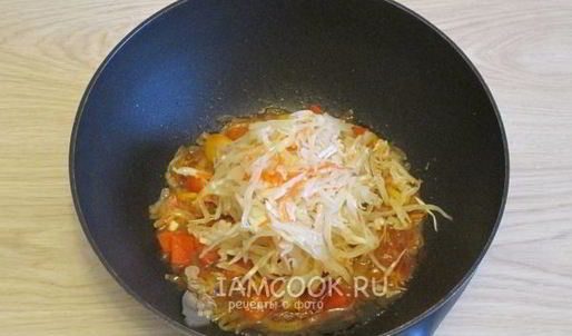 грибная солянка с капустой