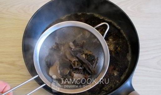 грибная солянка с капустой