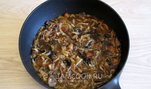 грибная солянка с капустой