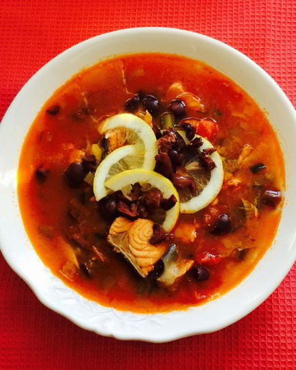 Рецепт рыбной солянки из трех видов лососевых