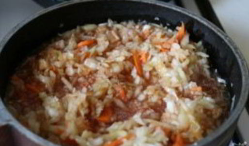 солянка из квашеной капусты с мясом