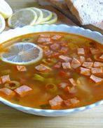 Солянка классическая с колбасой