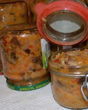 Солянка на зиму в банках с грибами