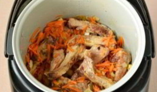 солянка с мясом в мультиварке