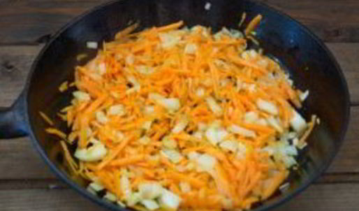 солянка с сосисками